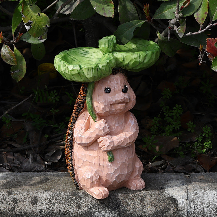 Garden Resin Decoration Hedgehog Holding Leaves And Bird Feeding Ornaments Creative Hedgehog Resin Statue Bird Feeder